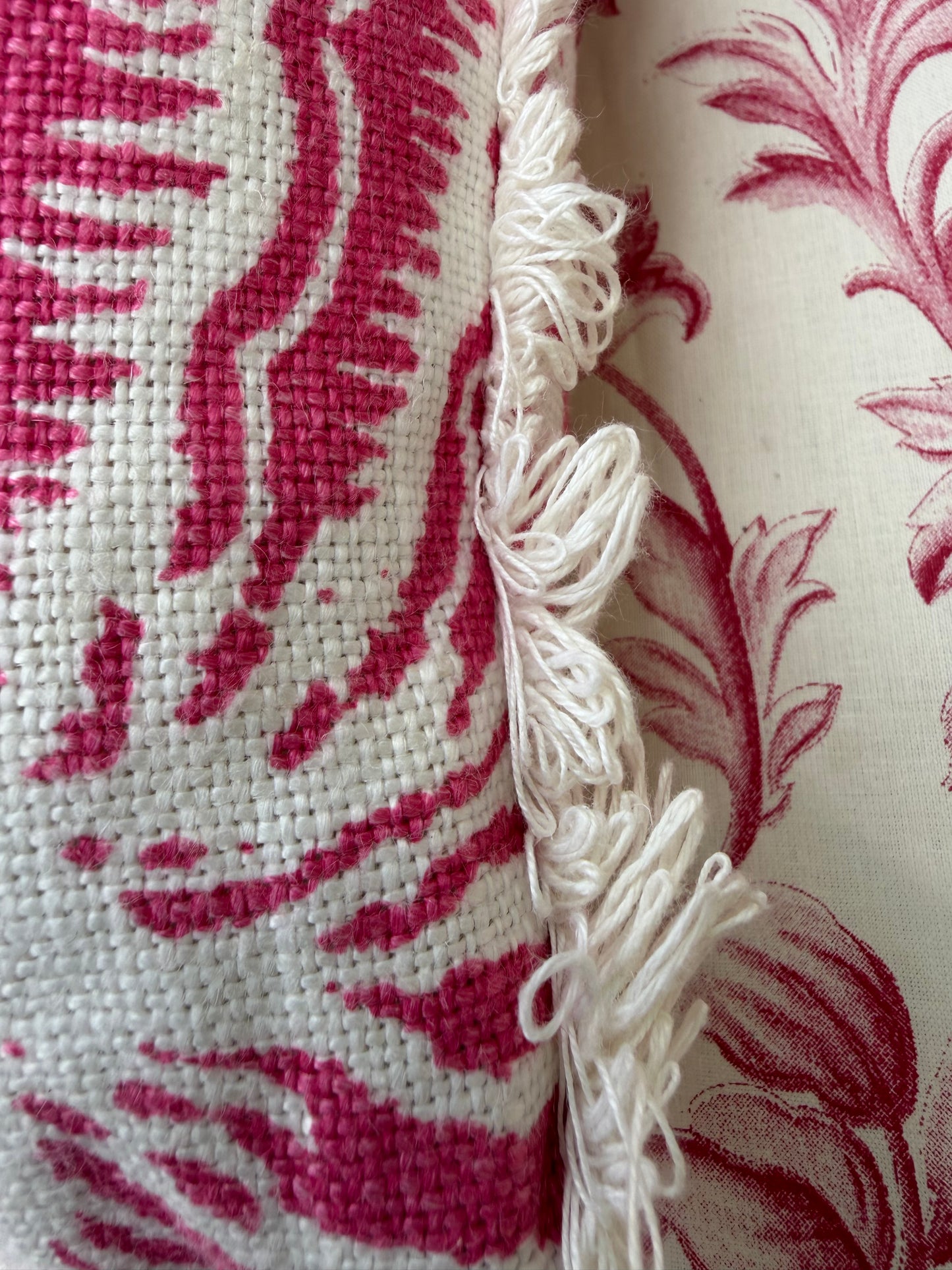 CUSHION