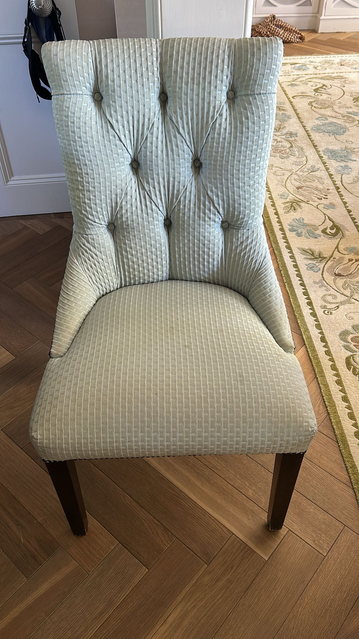 DINING CHAIRS