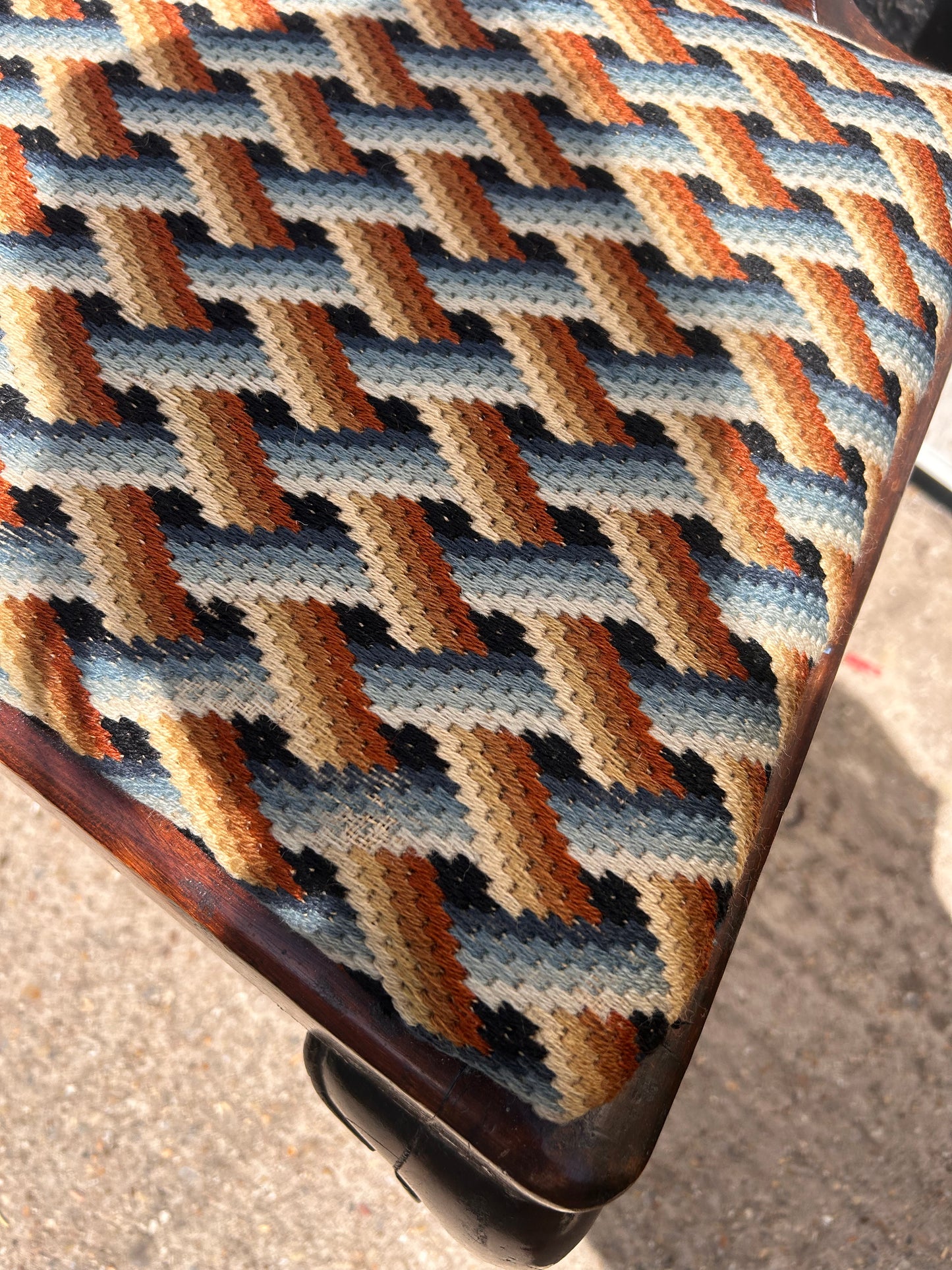 TAPESTRY SEAT CHAIR