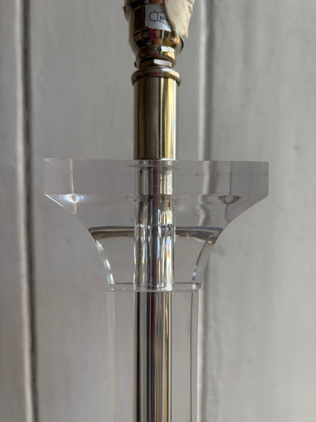 ACRYLIC LAMP