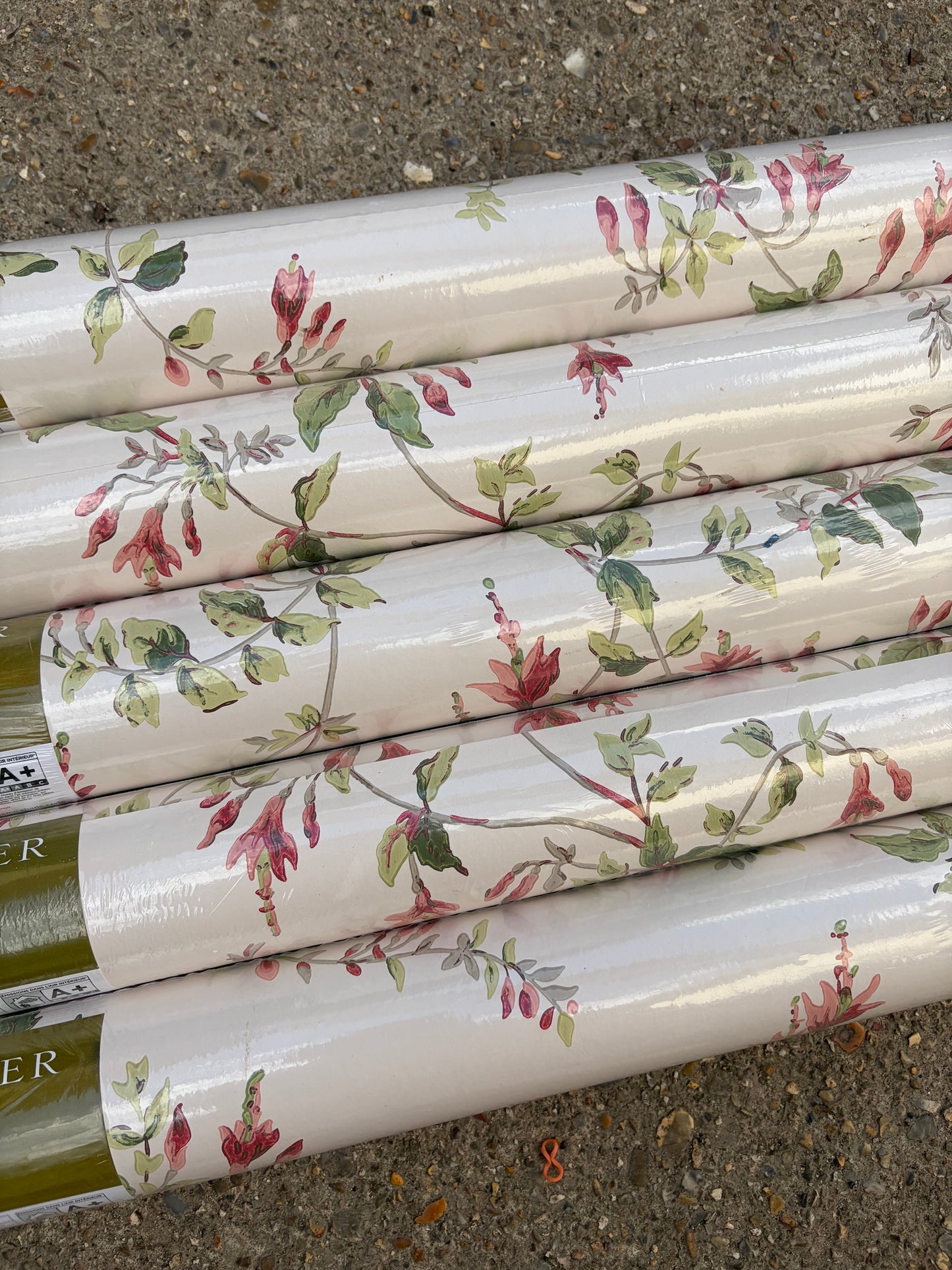 COLEFAX WALLPAPER