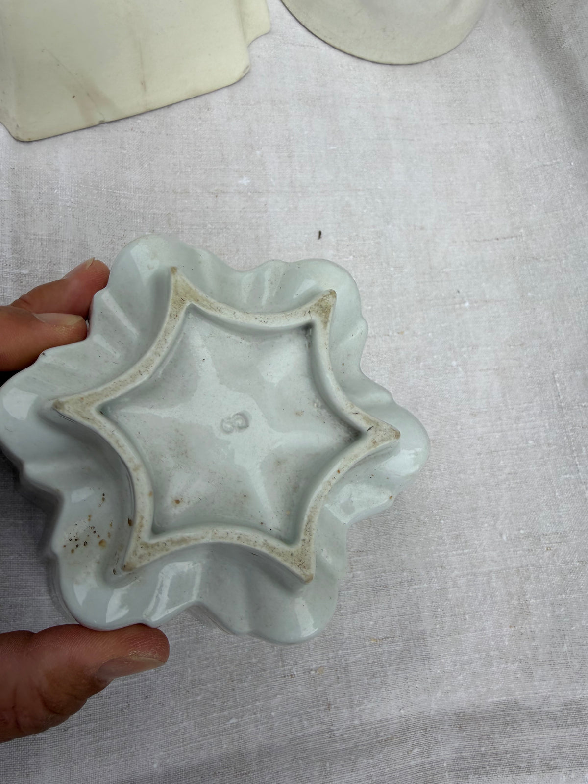 ANTIQUE JELLY MOULD