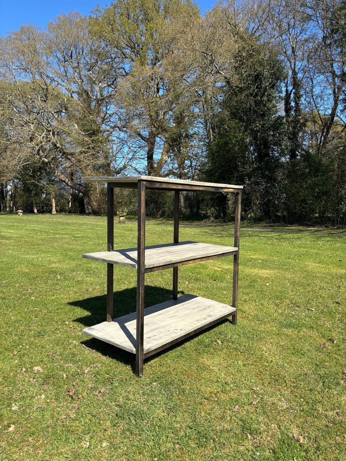 OKA SHELVING UNIT