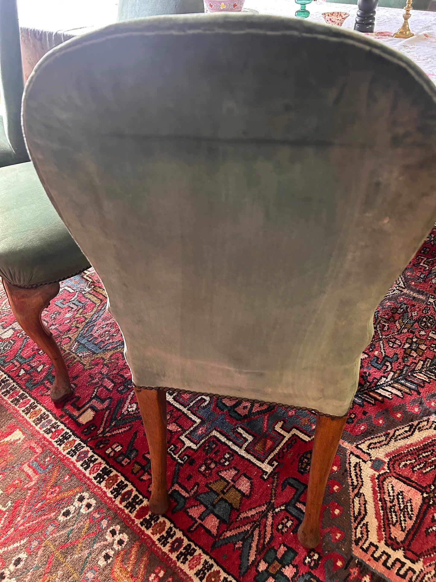 6 QUEEN ANNE CHAIRS