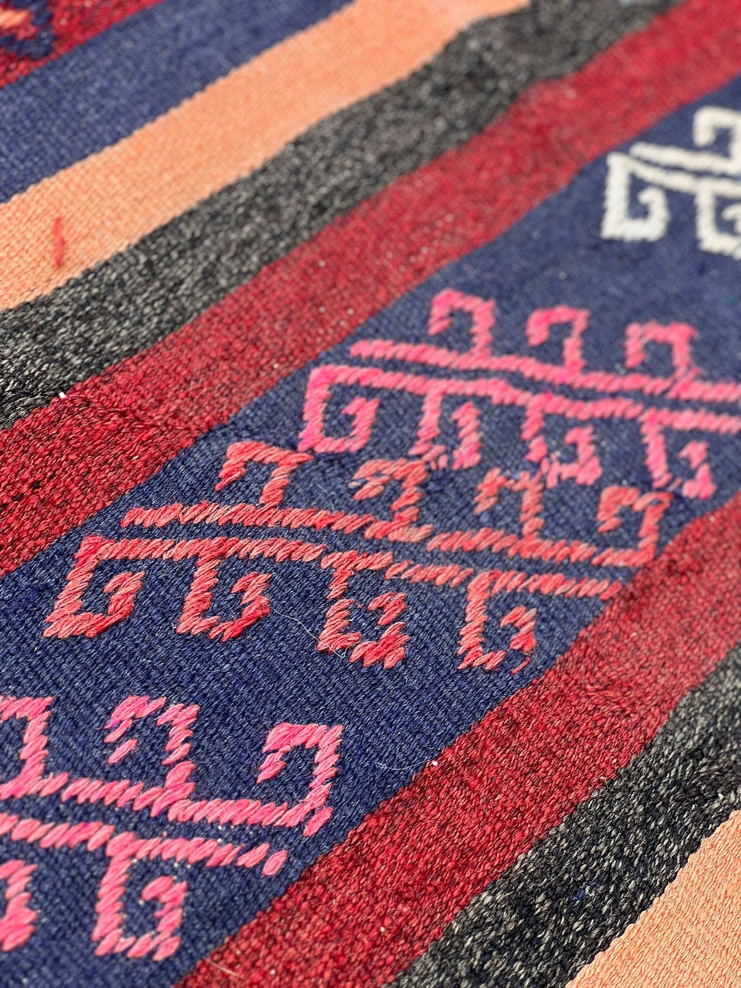 VINTAGE RUG