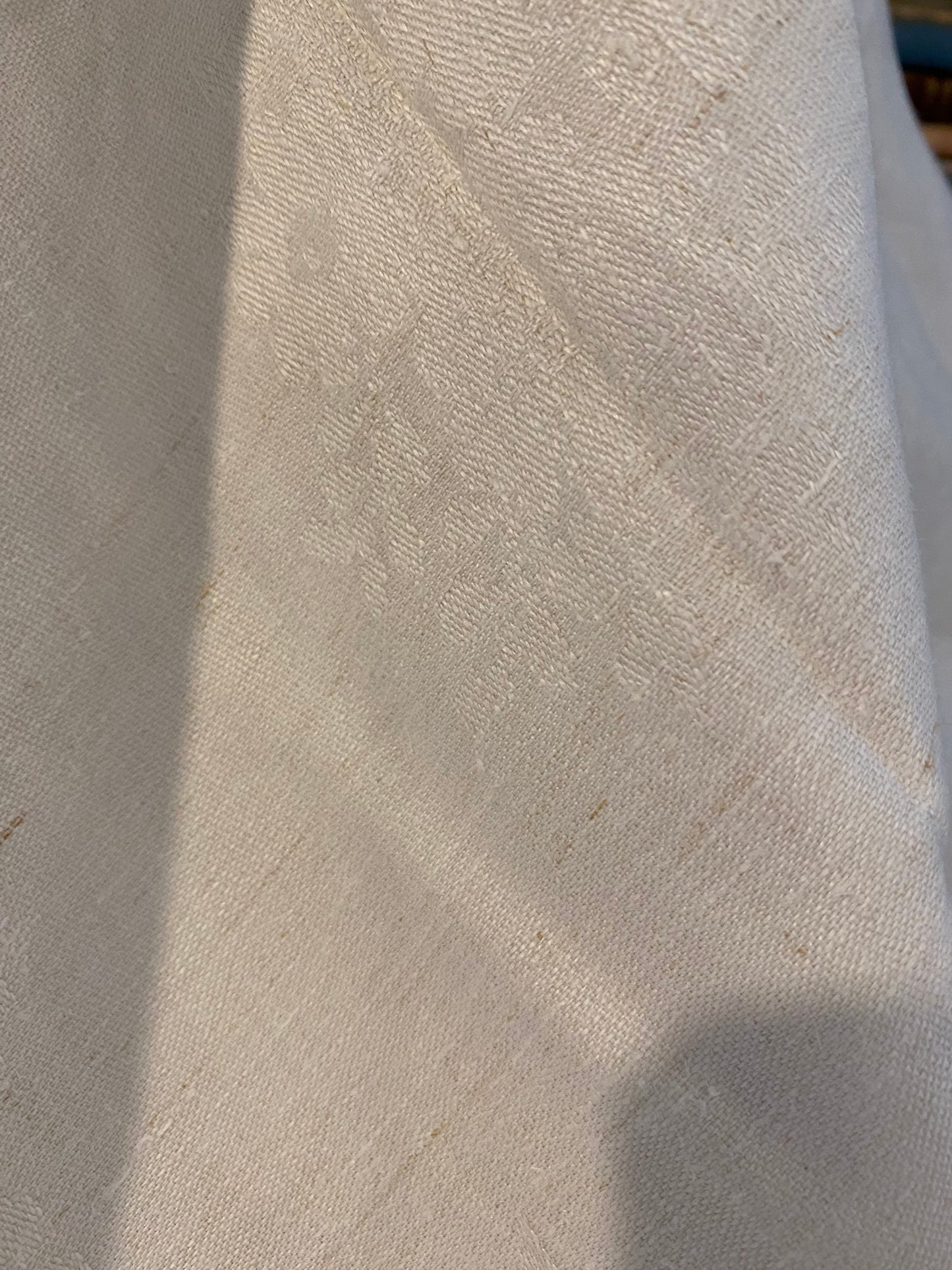 LINEN TABLECLOTH