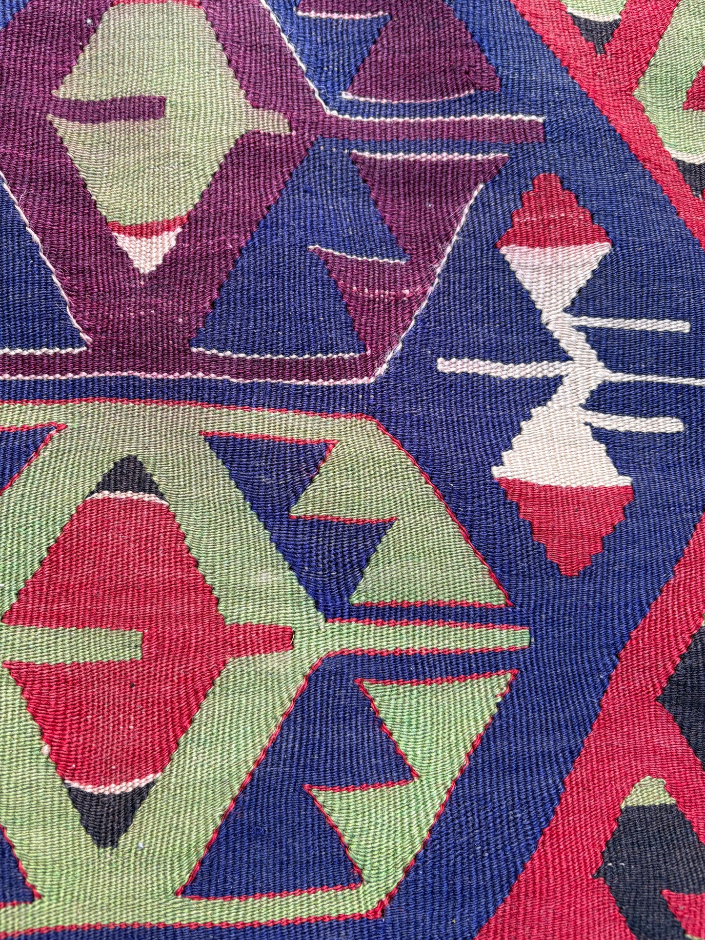 VINTAGE KILIM