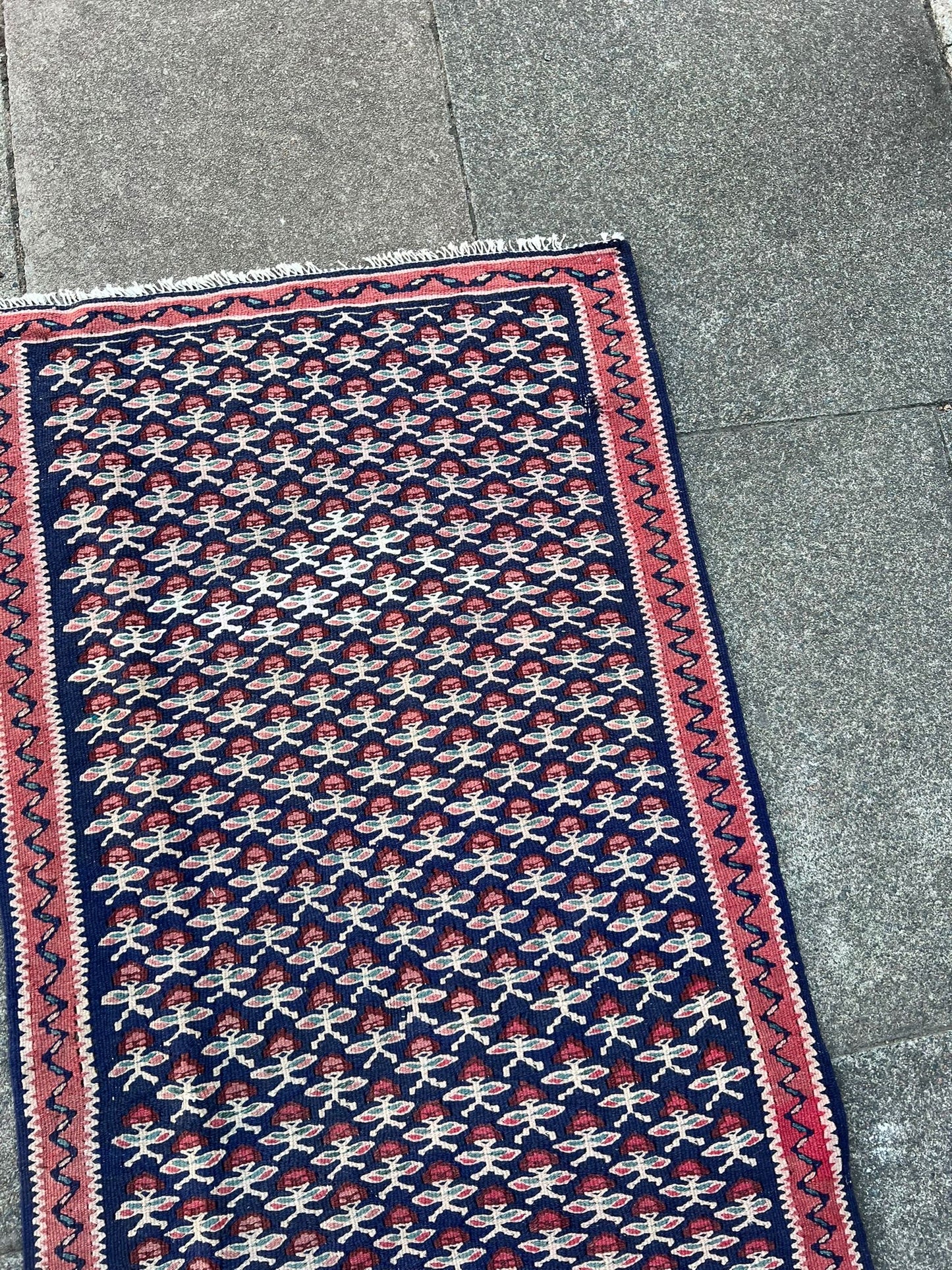 KILIM RUNNER