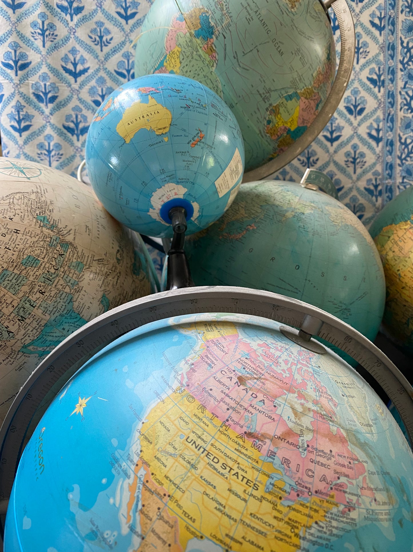 GLOBE COLLECTION