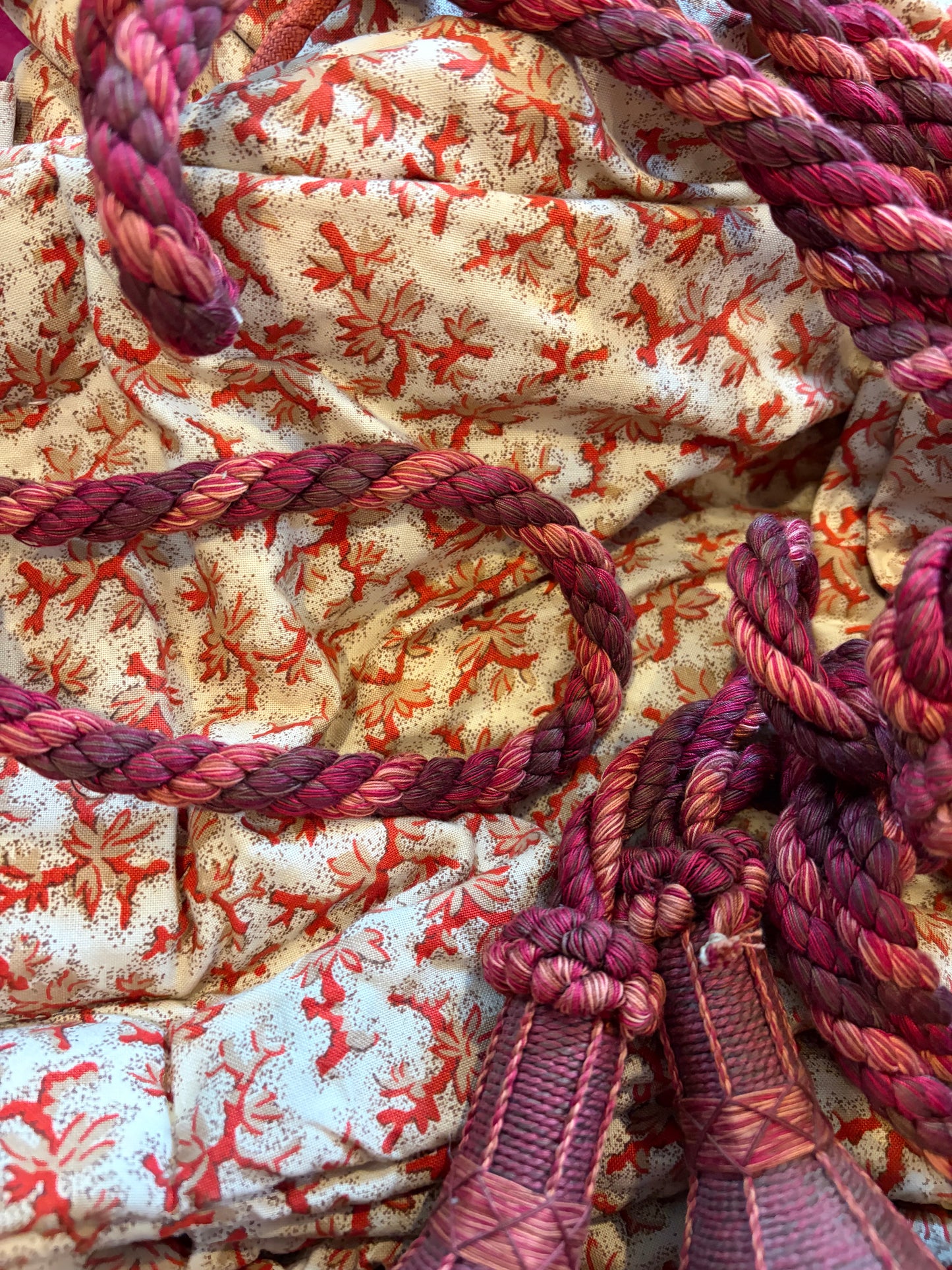 CURTAIN TIE BACKS