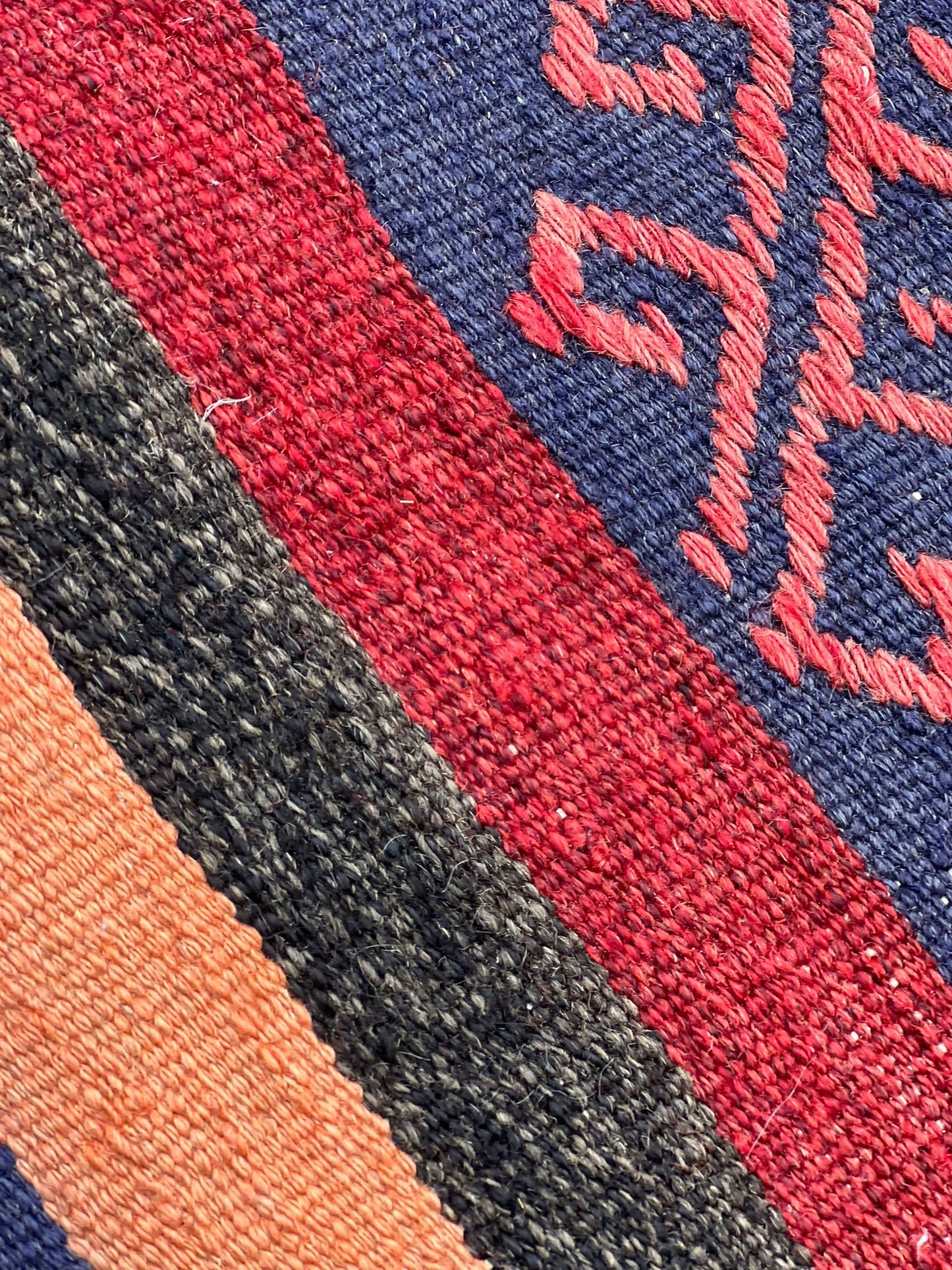 VINTAGE RUG