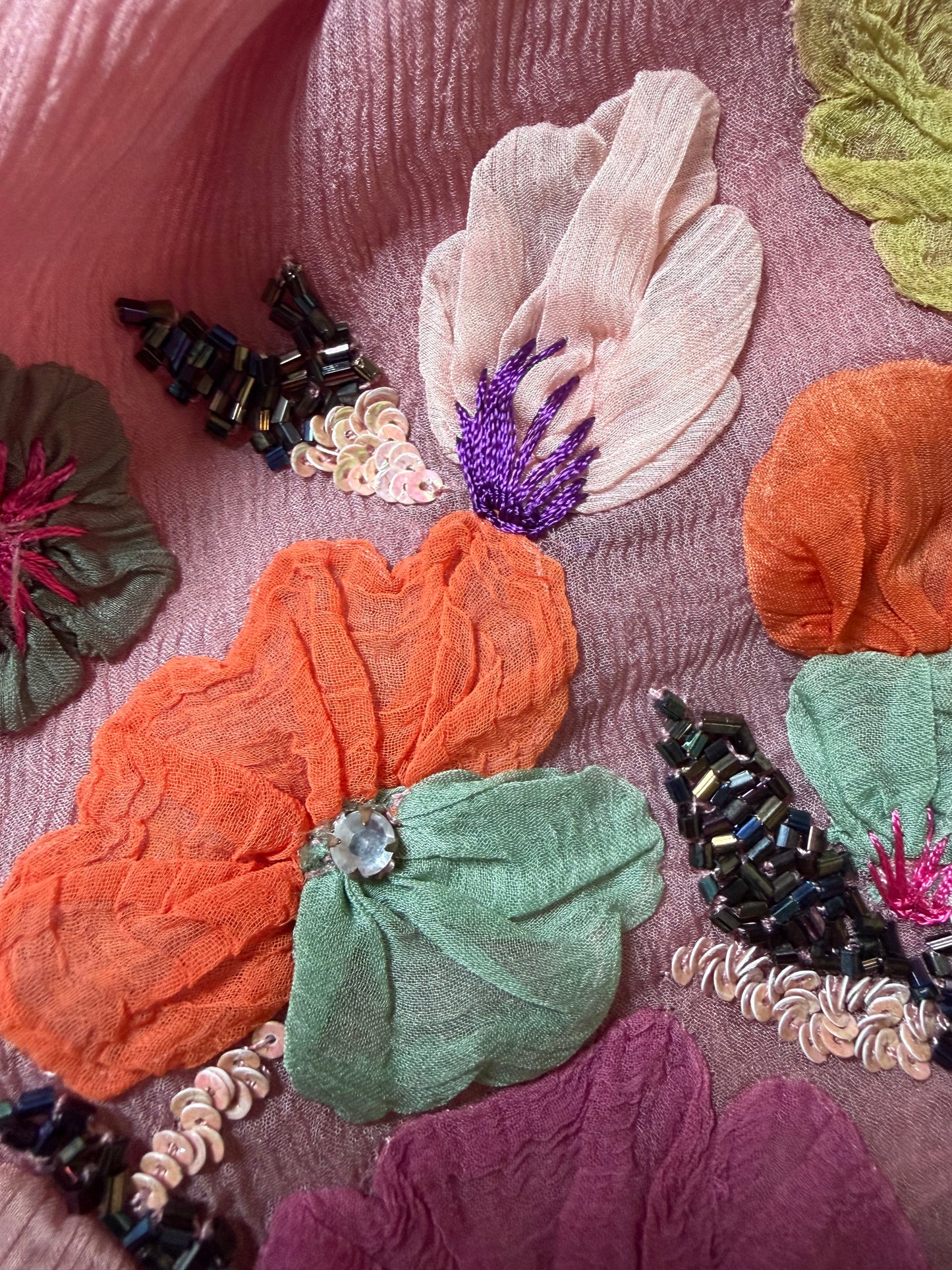 VINTAGE SILK