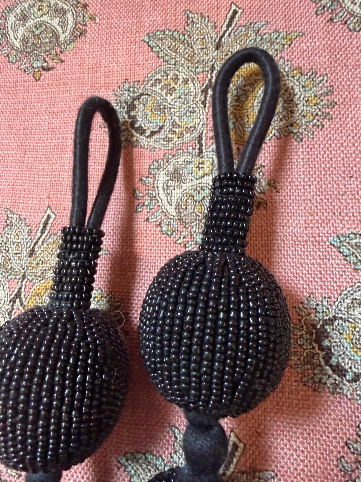 CURTAIN TIE BACKS