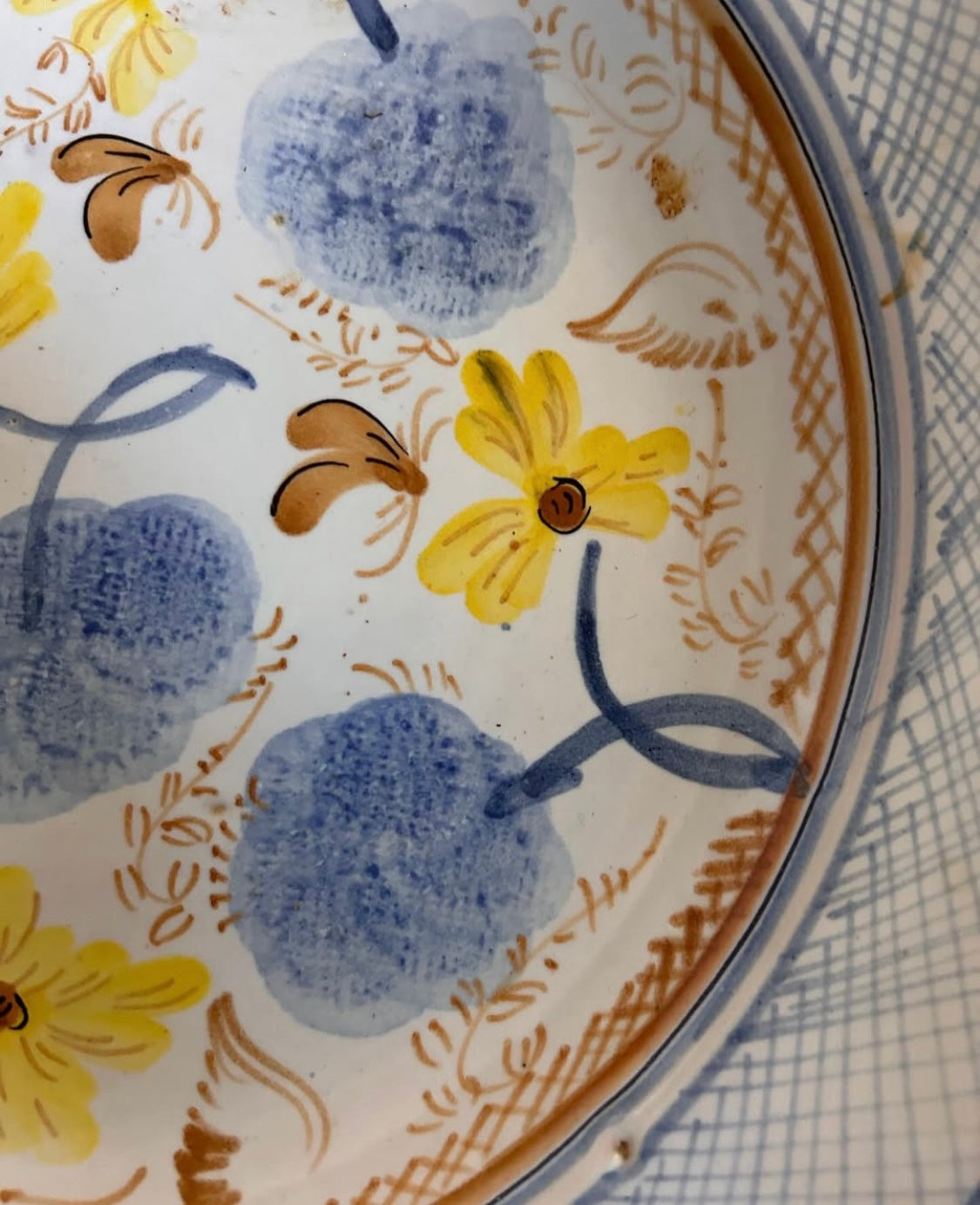 STUDIO POTTERY