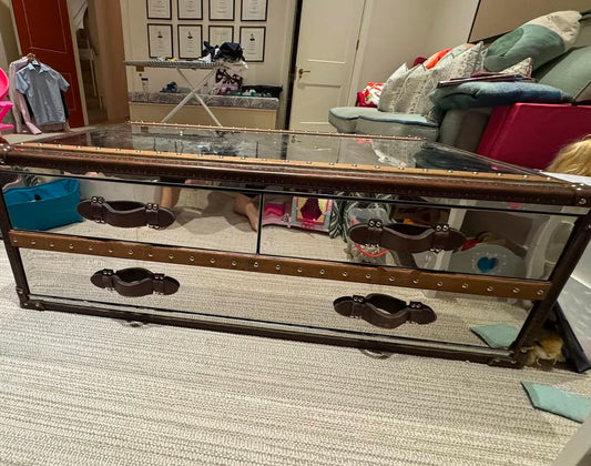 COFFEE TABLE