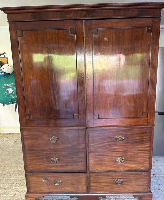 WARDROBE