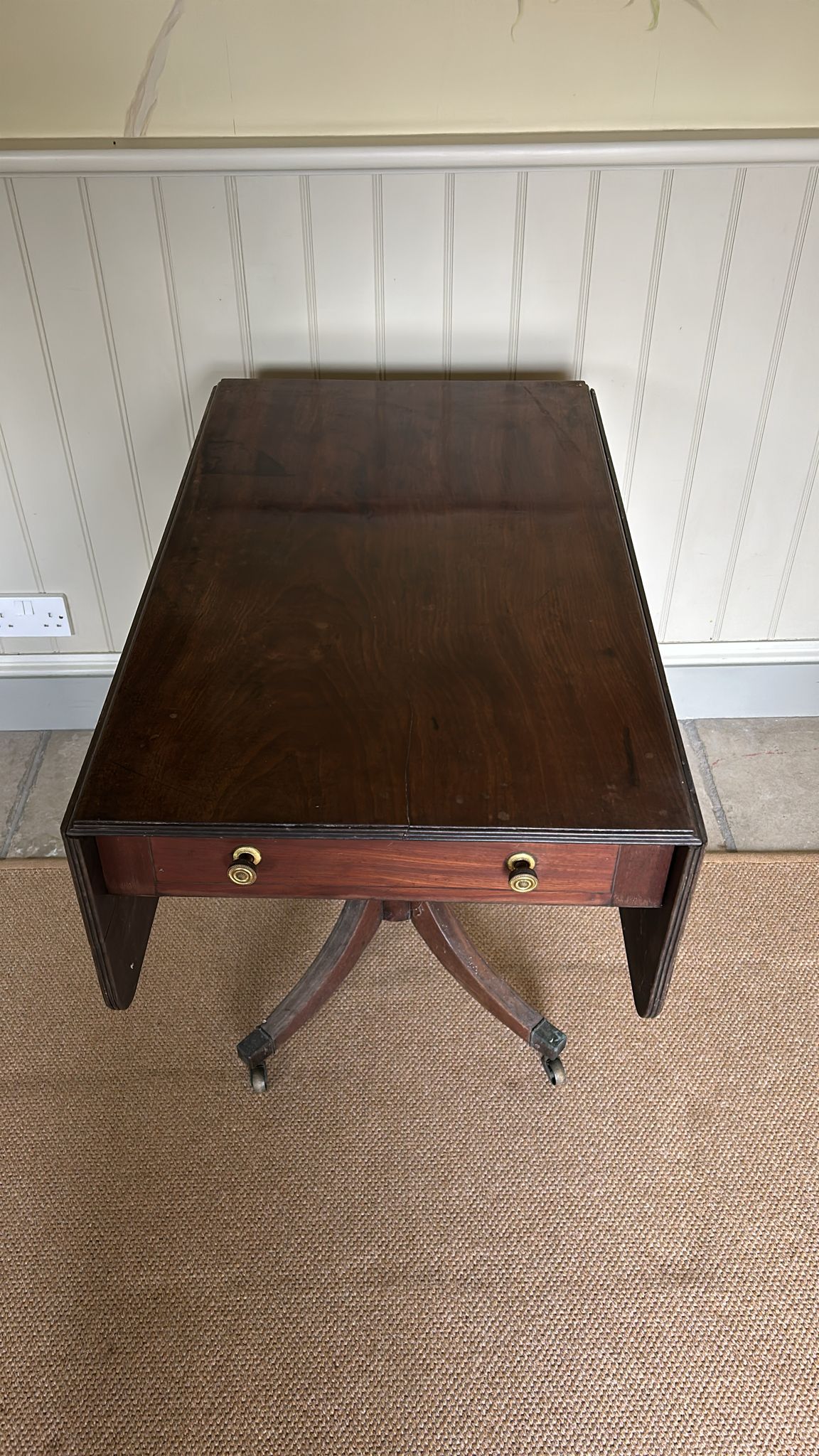 ANTIQUE TABLE