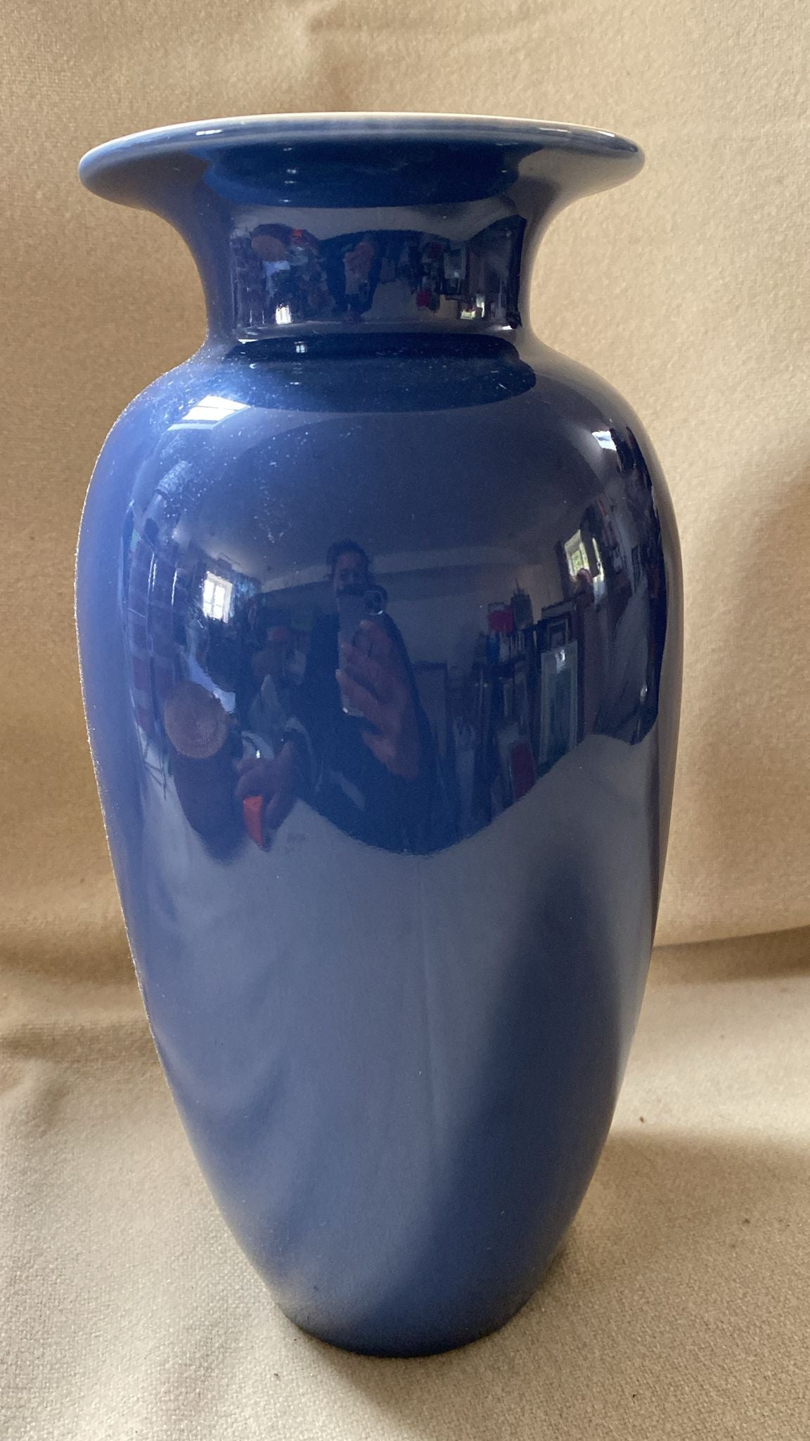 POTTERY VASE