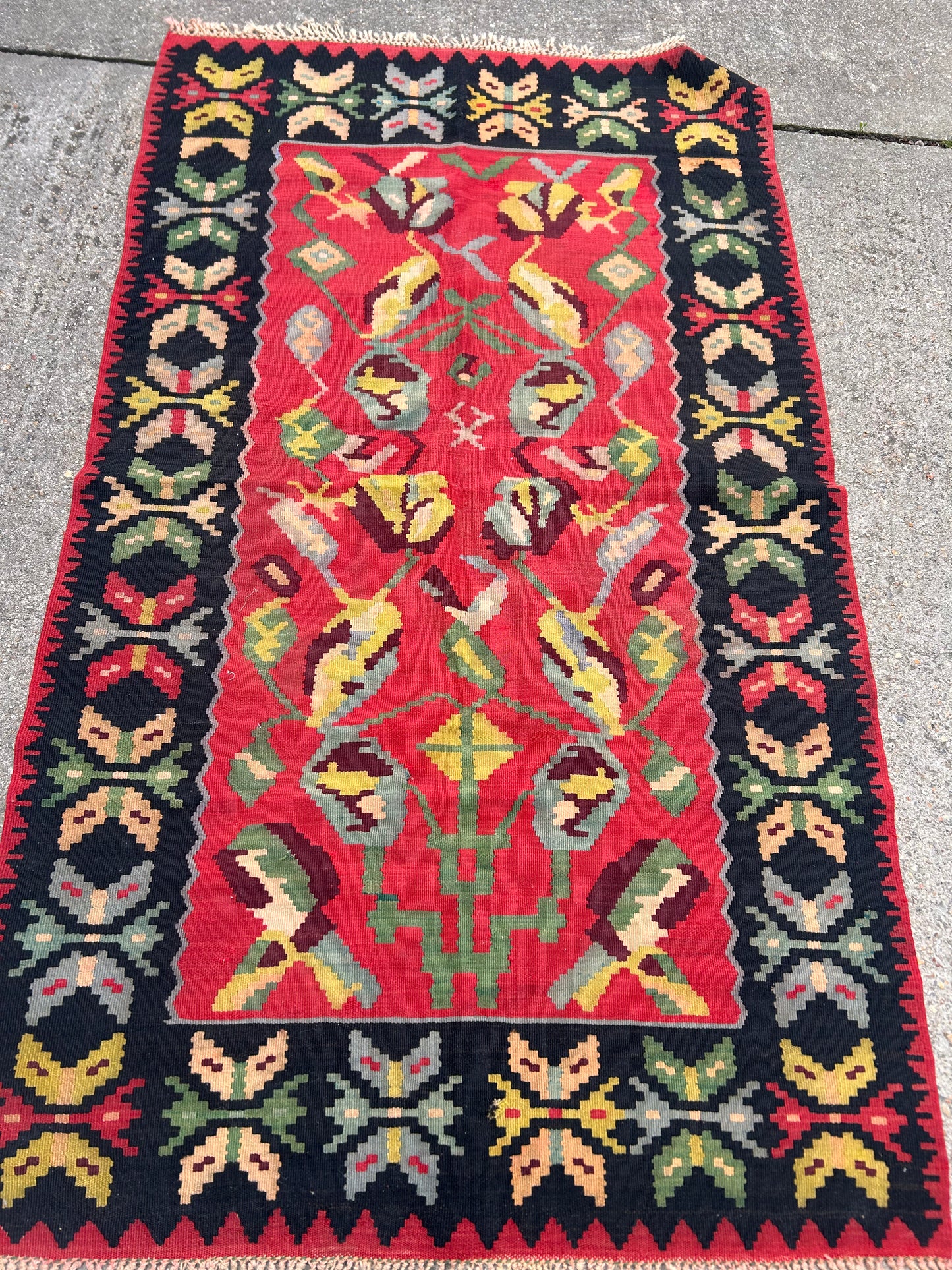 MOLDOVIAN KILIM