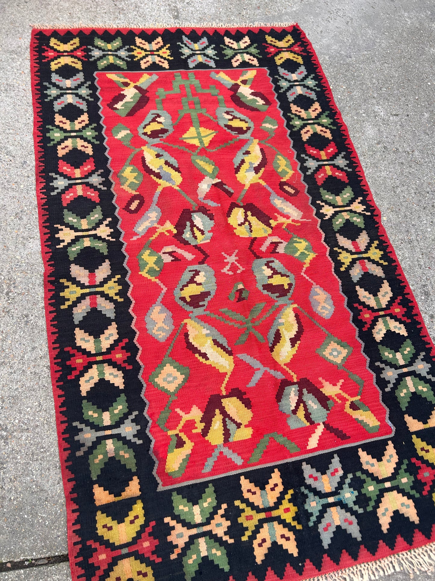 MOLDOVIAN KILIM