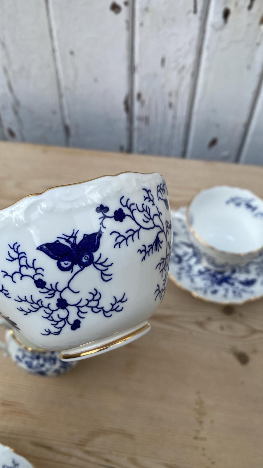 TEA SET