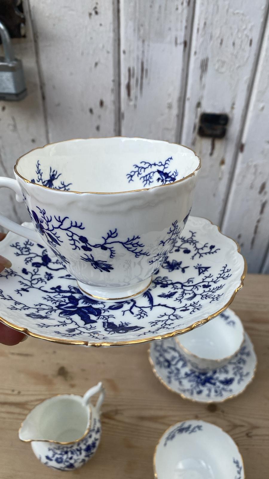 TEA SET