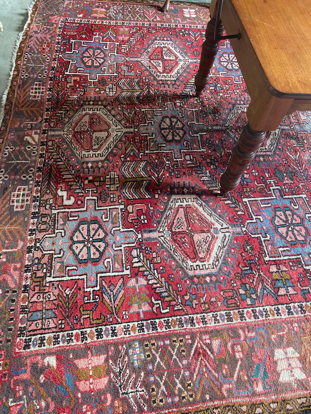 WOOL ANTIQUE RUG