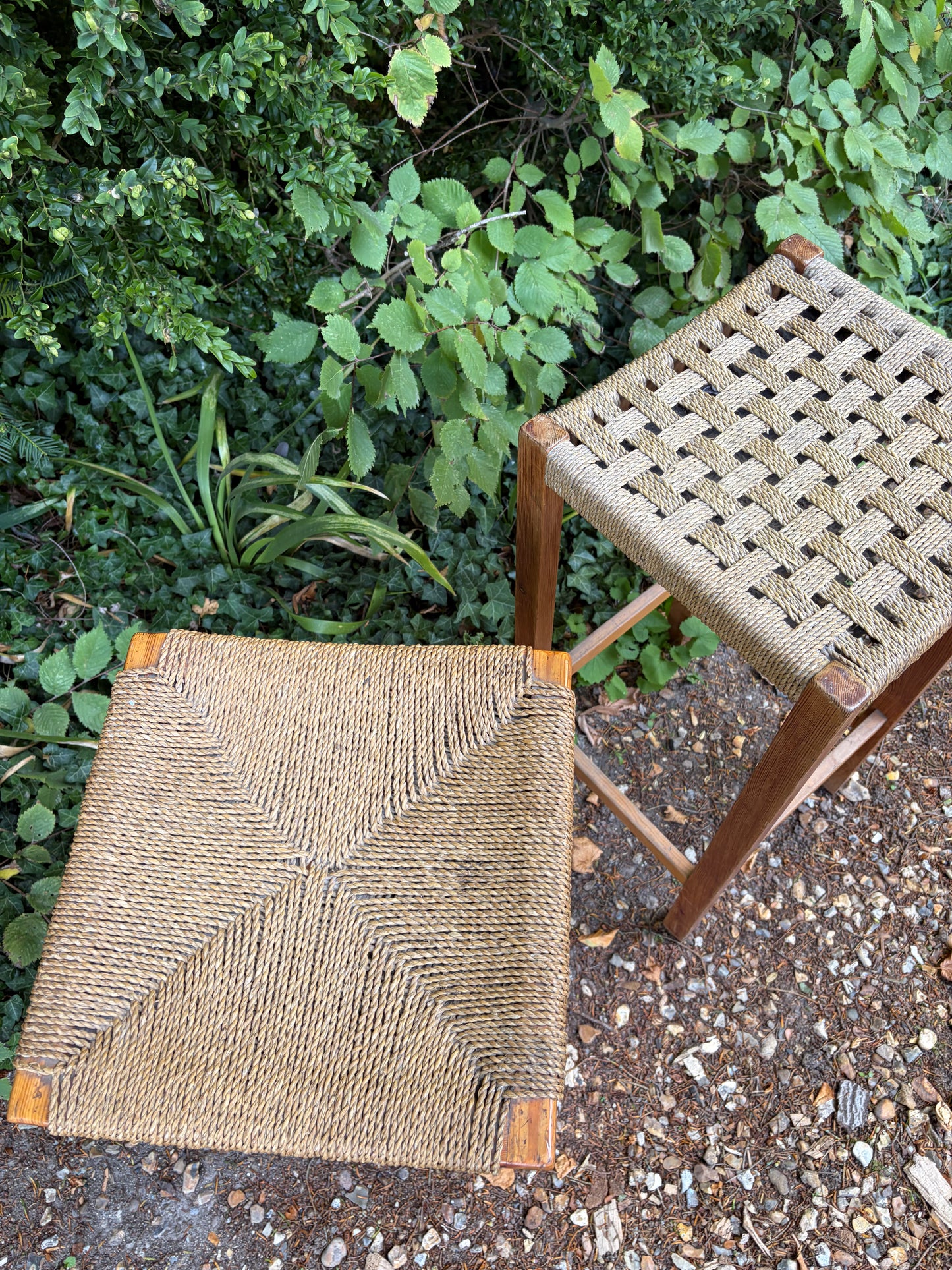 BAR STOOLS