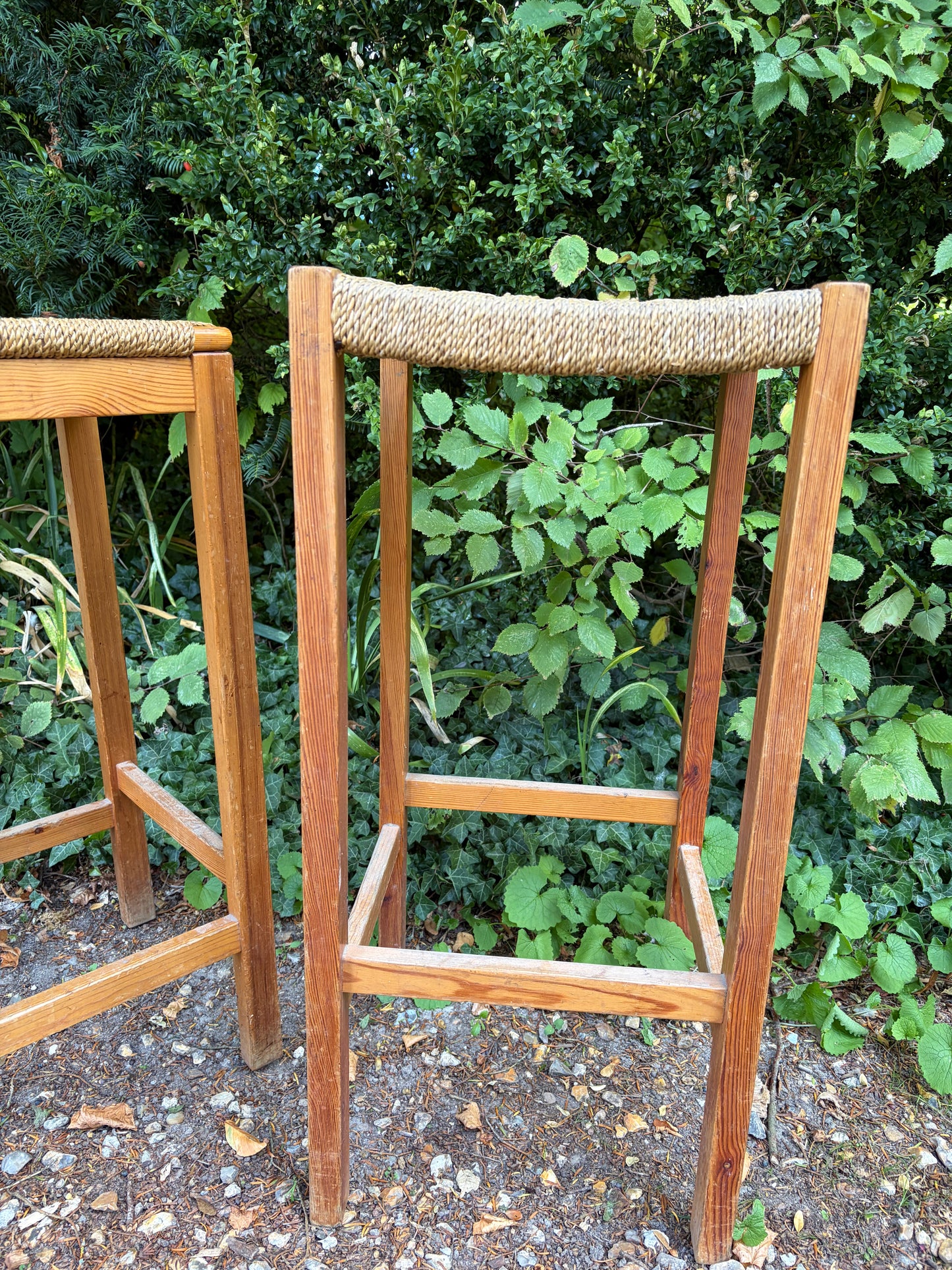 BAR STOOLS
