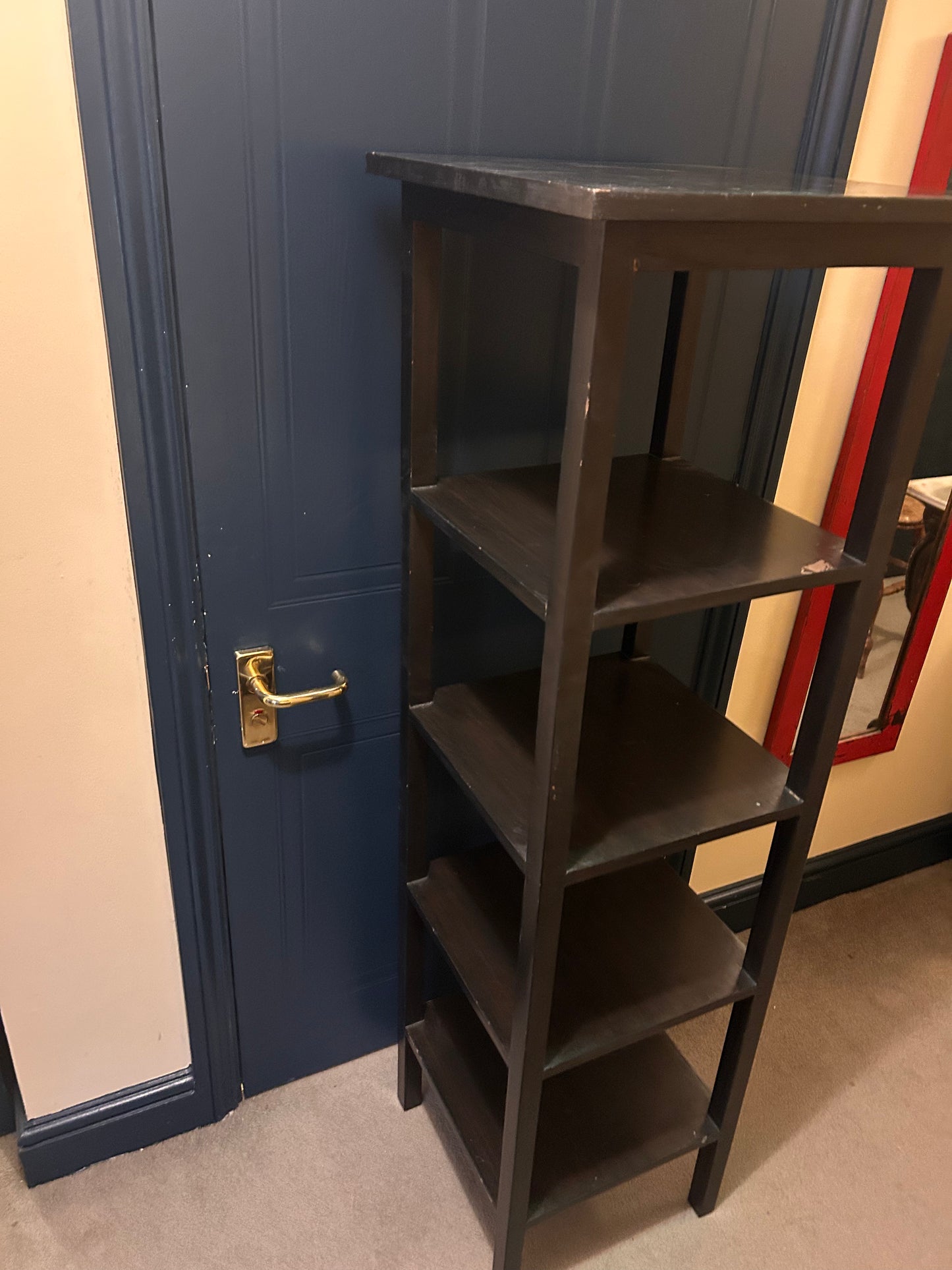 SHELVES