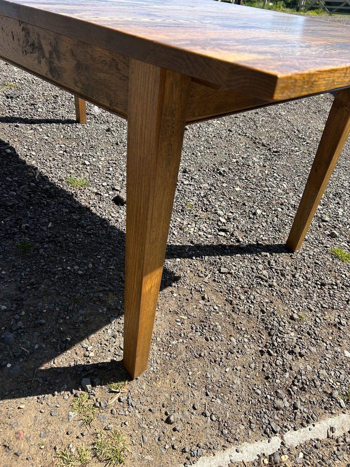 KITCHEN TABLE