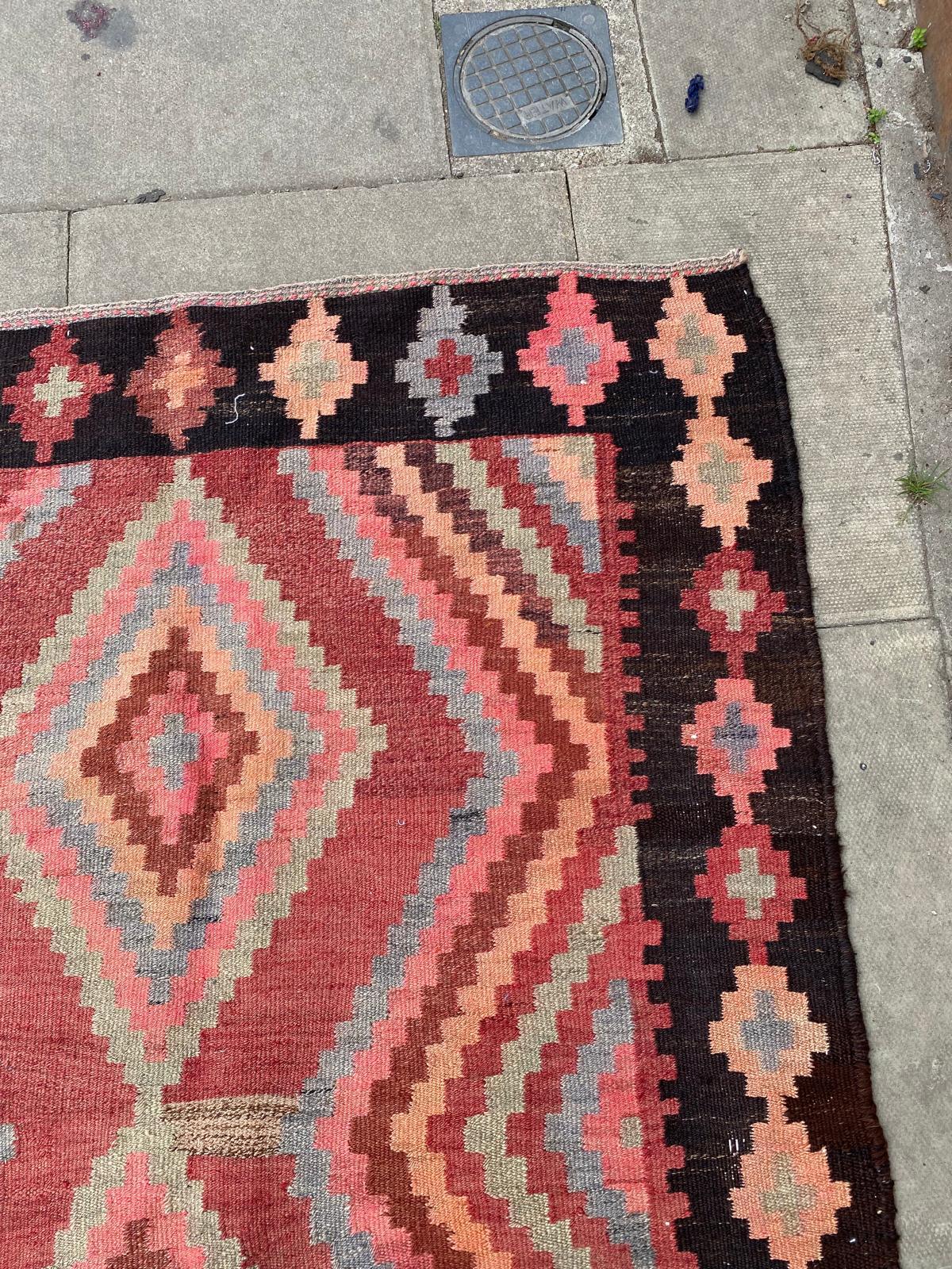 KILIM PINK
