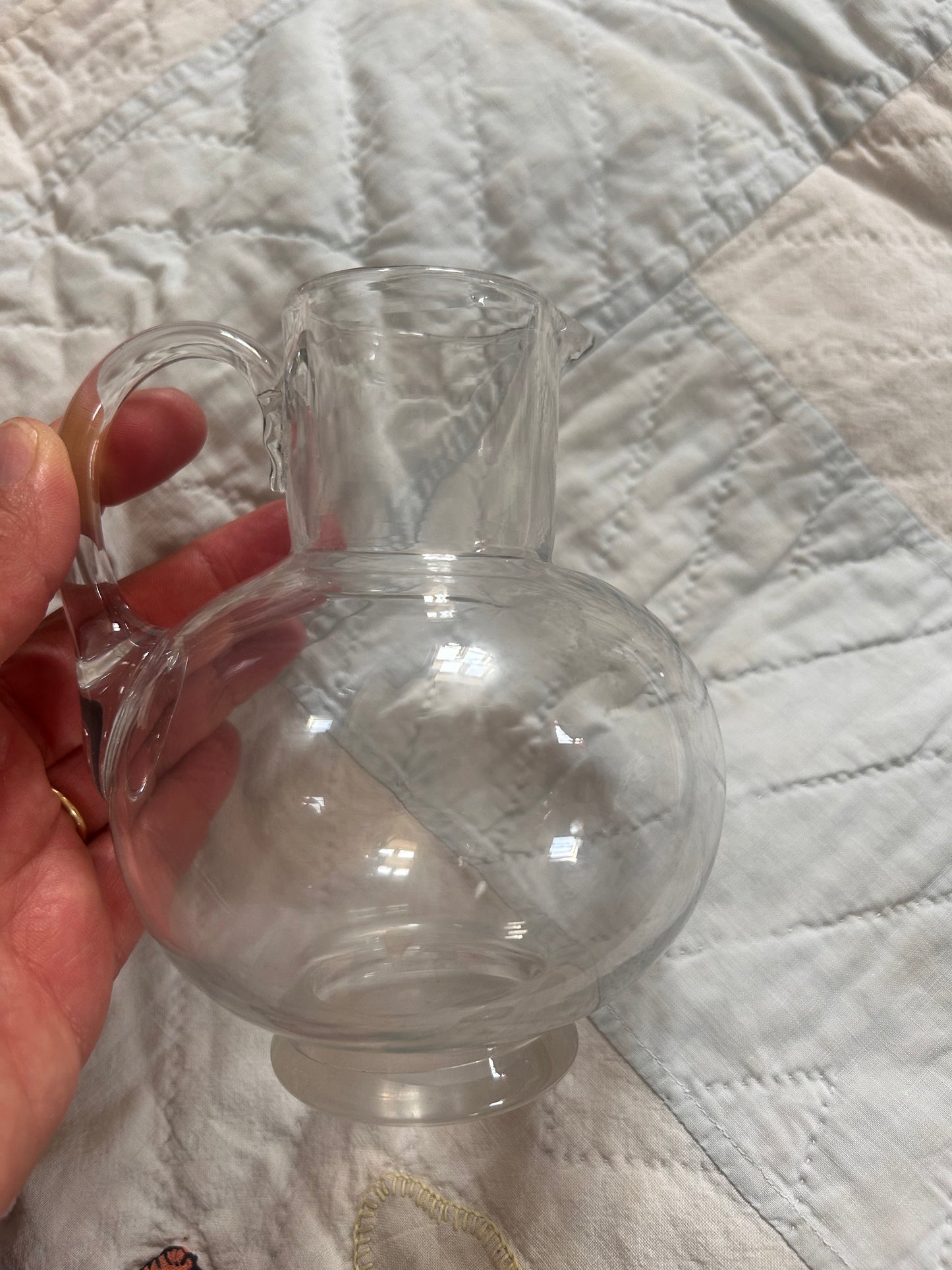 GLASS JUG