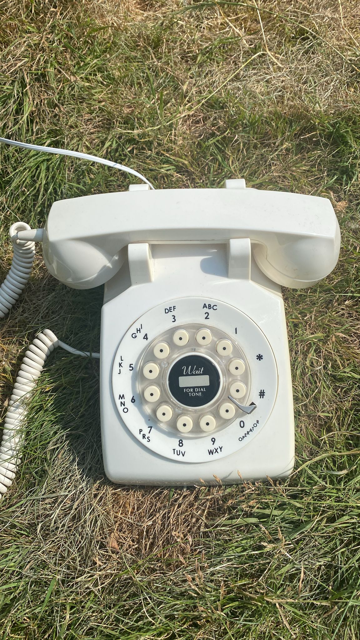 RETRO TELEPHONE