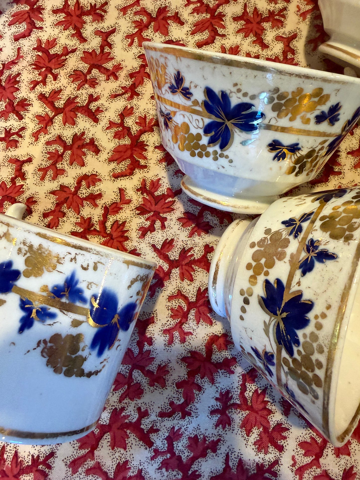PORCELAIN CUPS