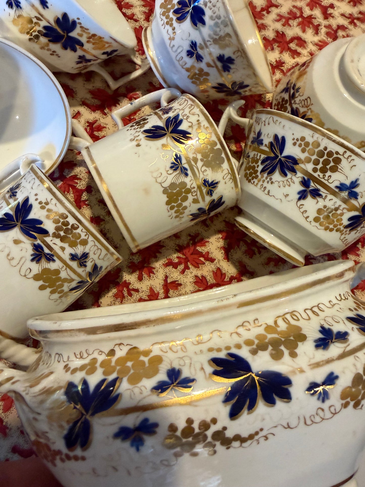 PORCELAIN CUPS