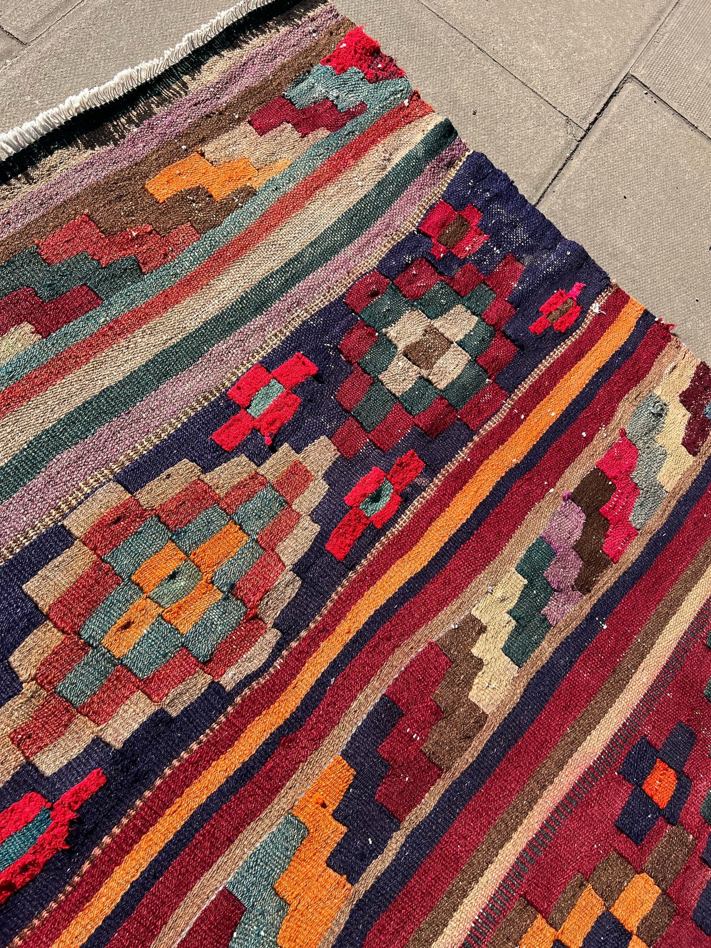 VINTAGE KILIM