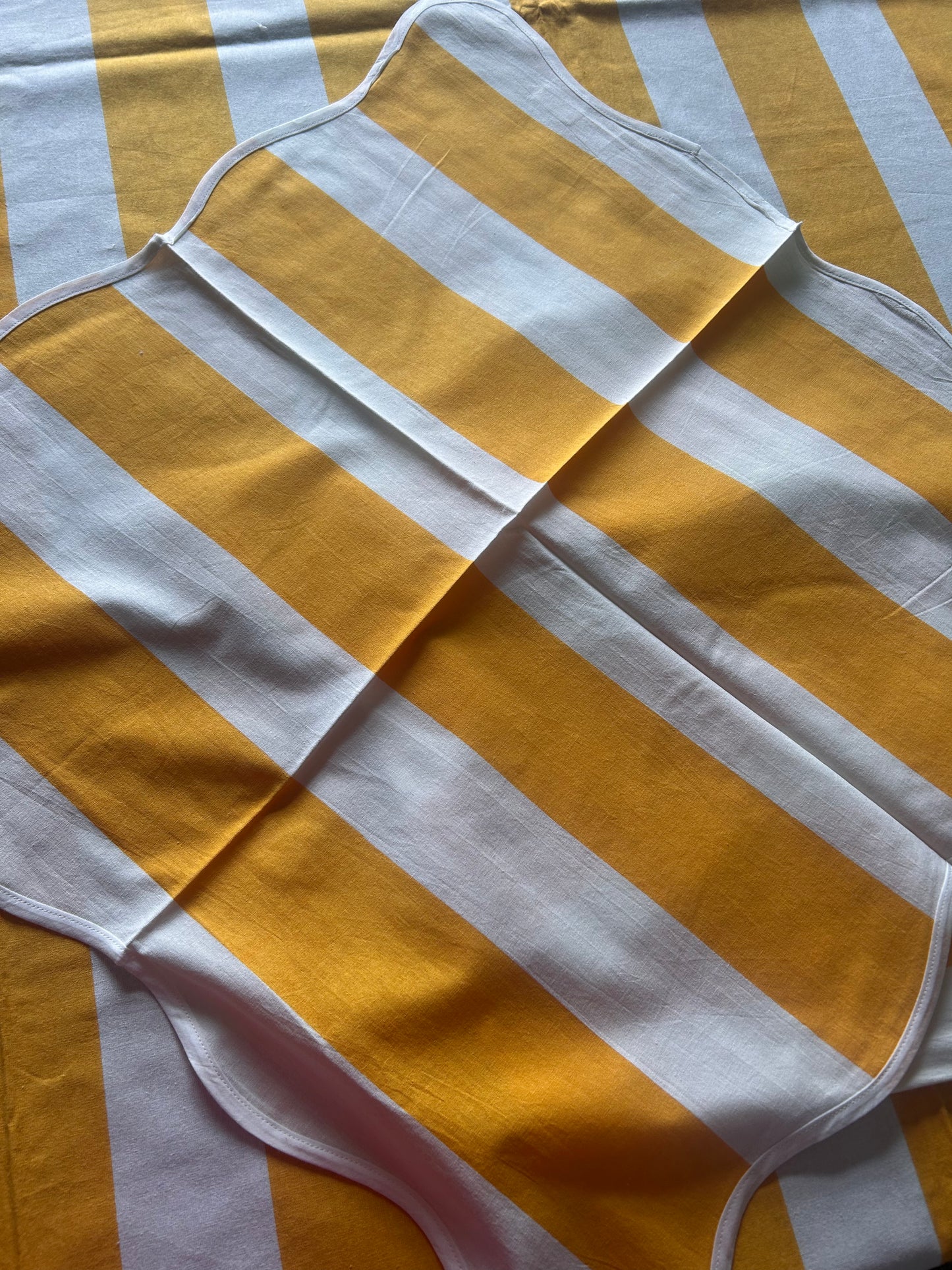 YELLOW SPRING NAPKINS