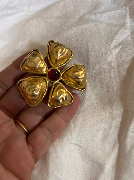 CHANEL BROOCH