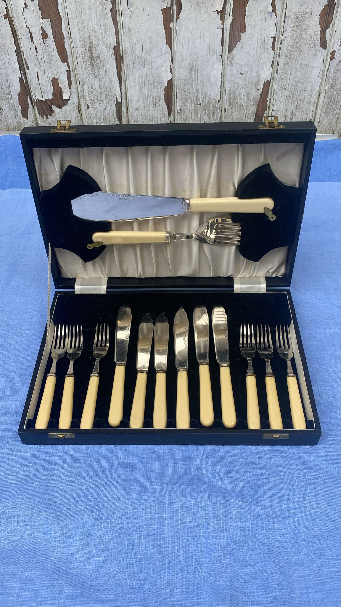 SILVER PLATED CUTLERY
