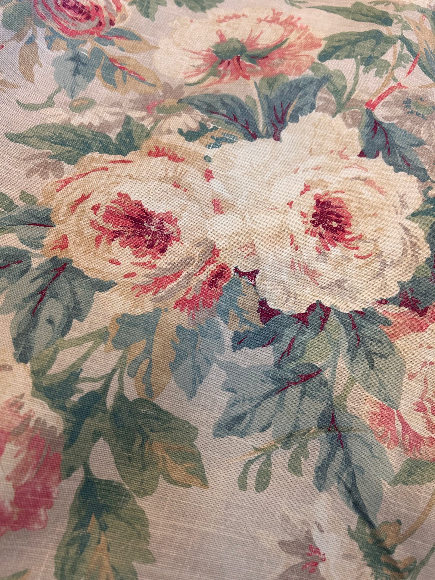 SANDERSON LINEN