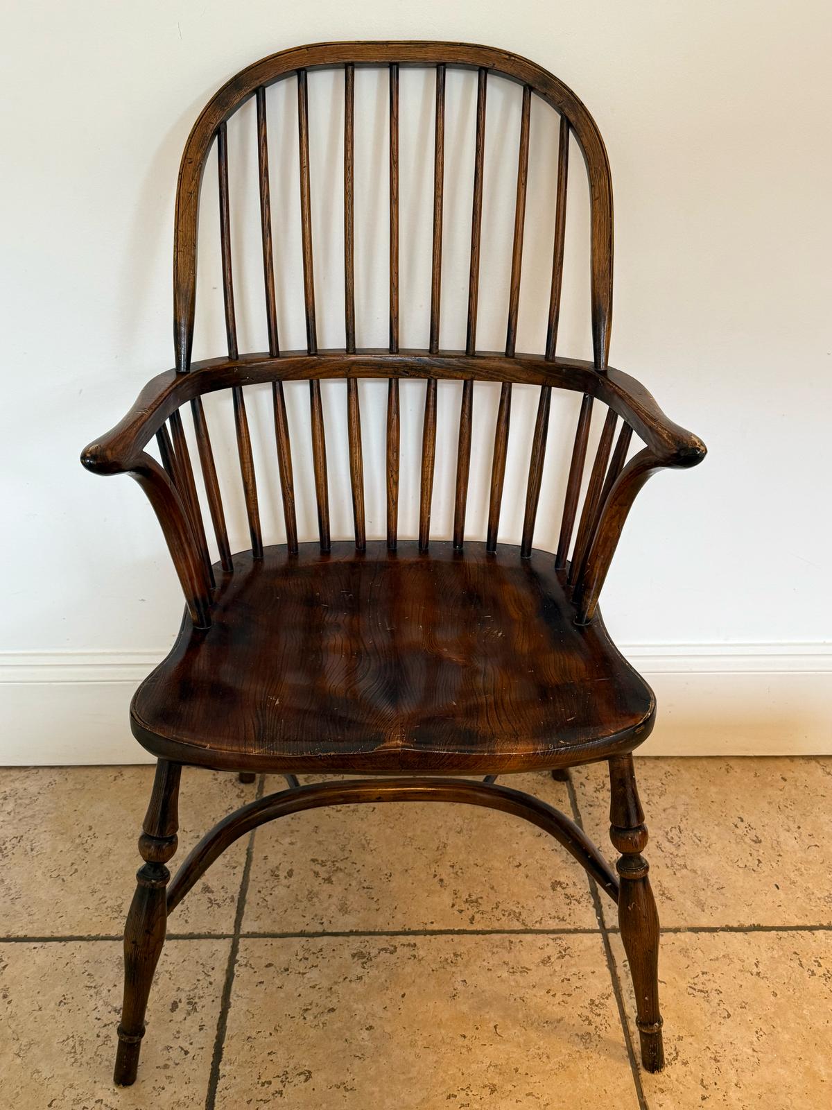 OAK TABLE AND CHAIRS