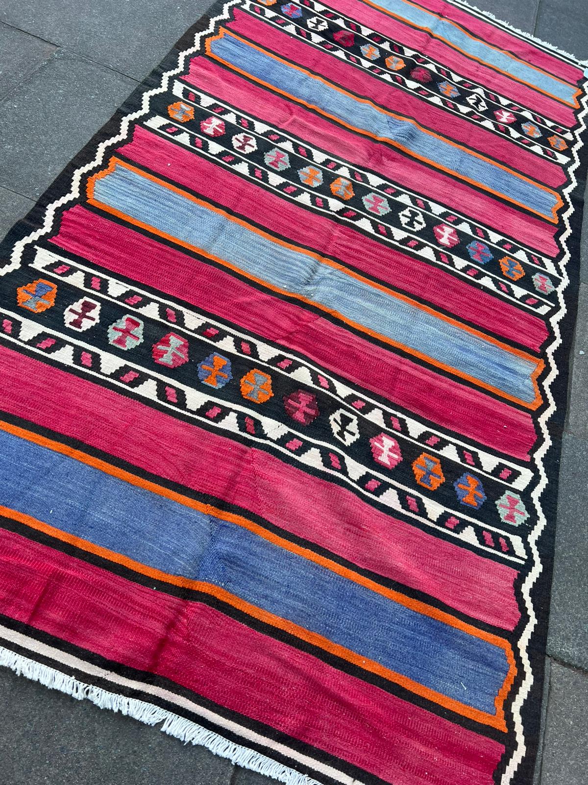 PINK KILIM