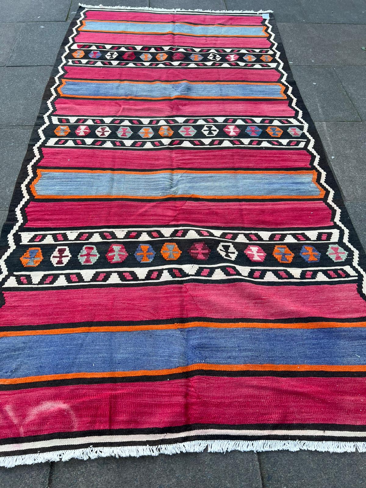 PINK KILIM