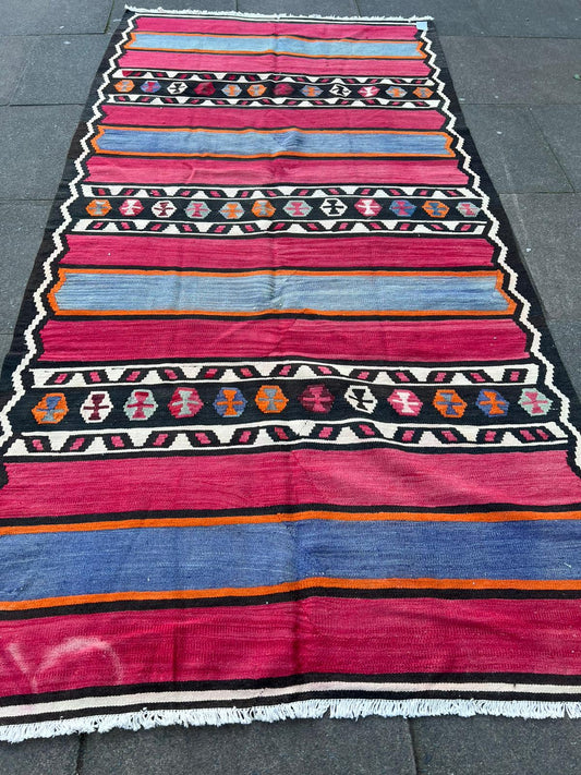 PINK KILIM