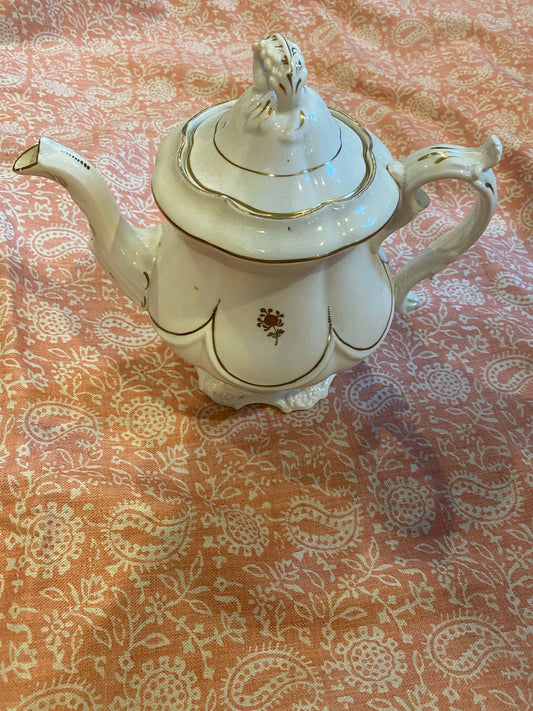 VINTAGE TEAPOT