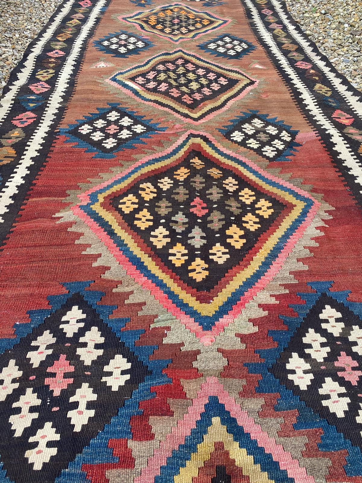 VINTAGE KILIM