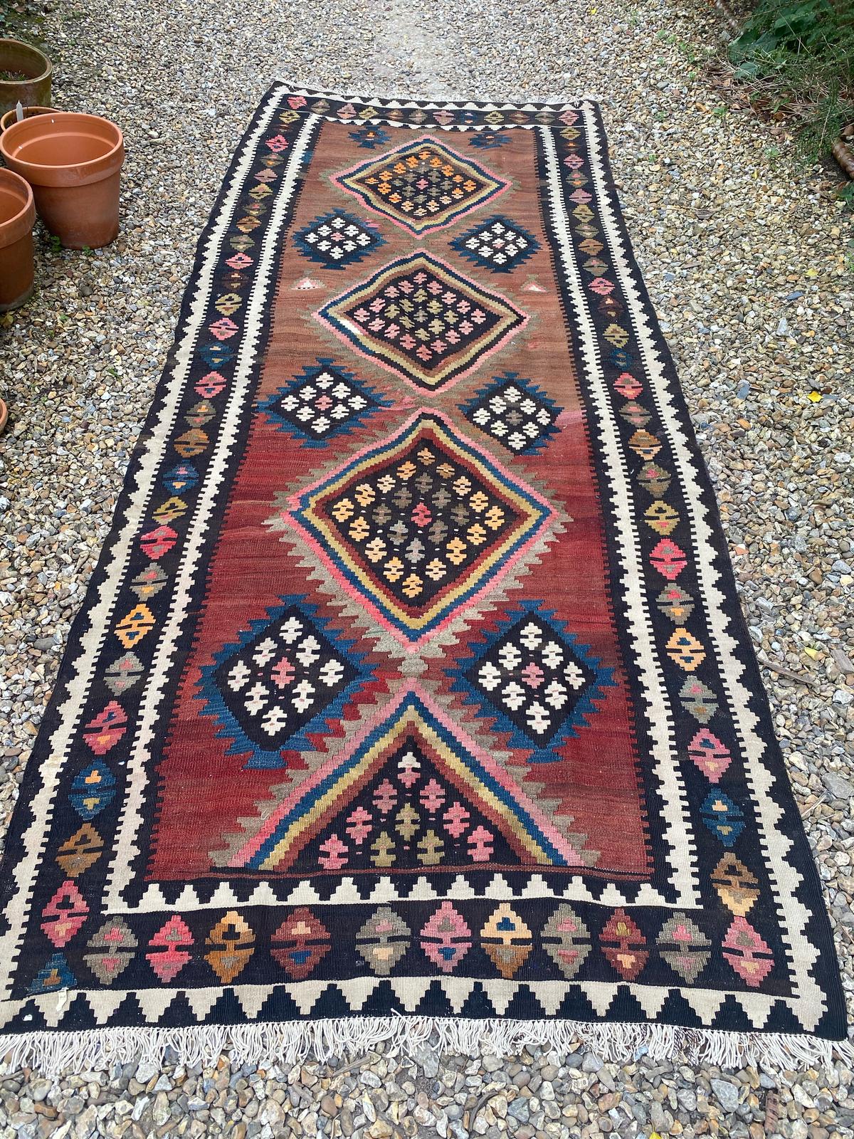 VINTAGE KILIM