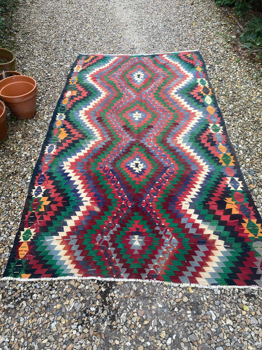 ANTIQUE KILIM