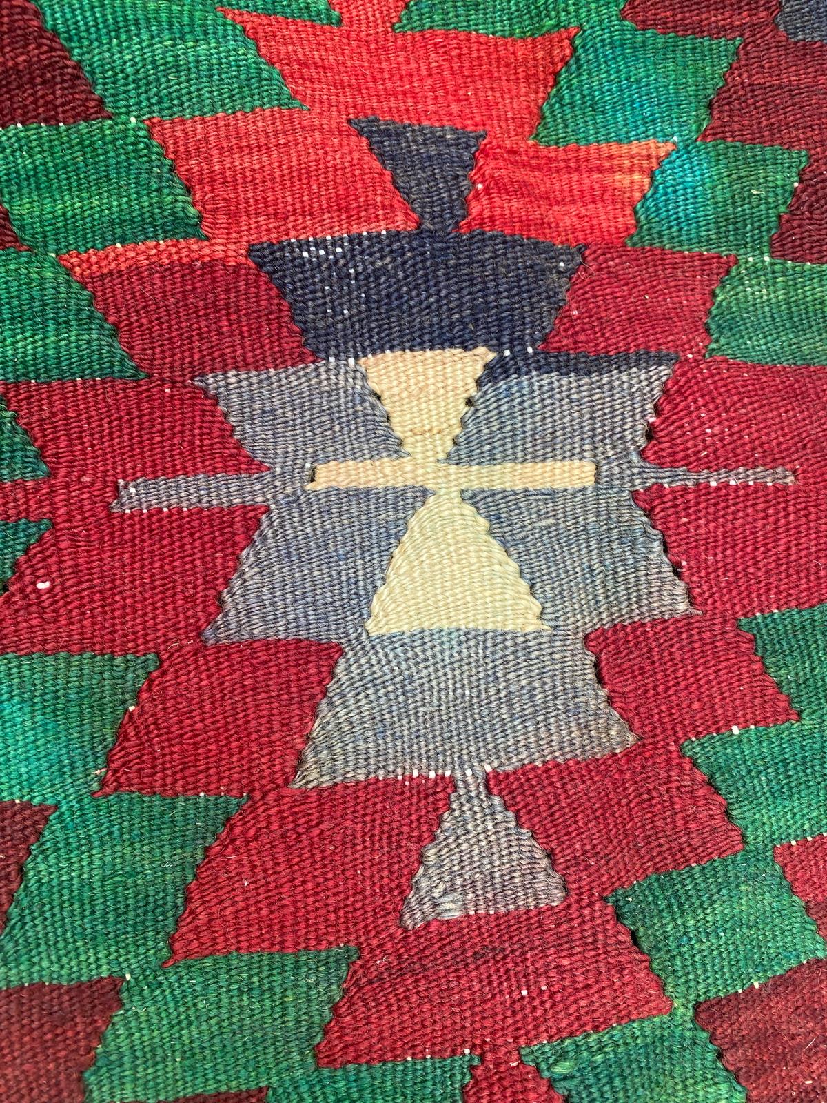 ANTIQUE KILIM